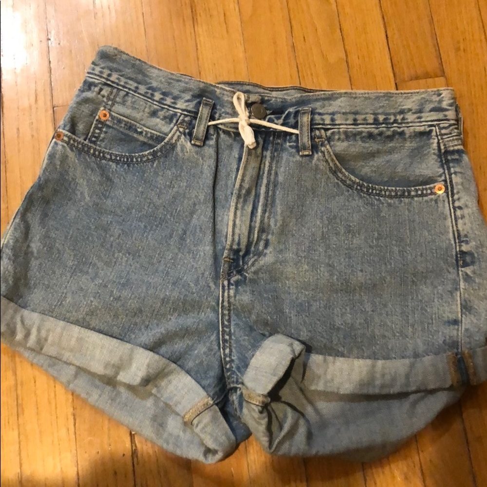 Levi’s shorts